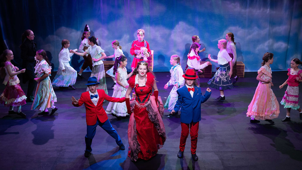 Chitty Chitty Bang Bang - SLYT