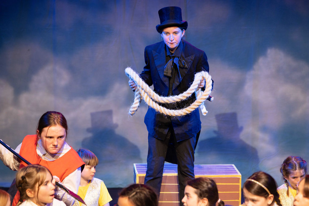 Chitty Chitty Bang Bang - SLYT